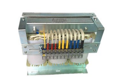 三相變壓器?能起哪些保護(hù)作用？